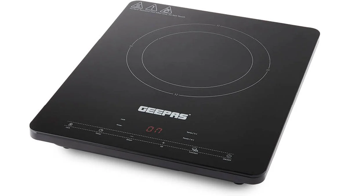 Geepas 2000W single portable induction hob with digital touch controls