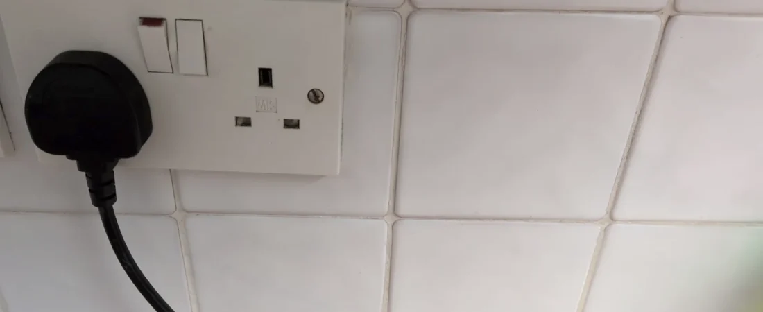Can You Plug a Cooker Or Oven Into an Extension Lead?